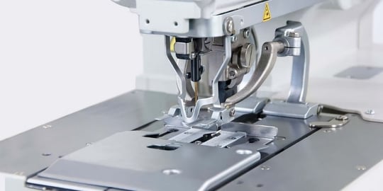 Typical GT-9820-02 D.Drive Otomatik Gözlü İlik Makinesi Kot | İğne